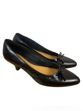 Clarks Black Leather Pointed Toe Kitten Heel Comfort Pumps Shoes with Bow Sz 11